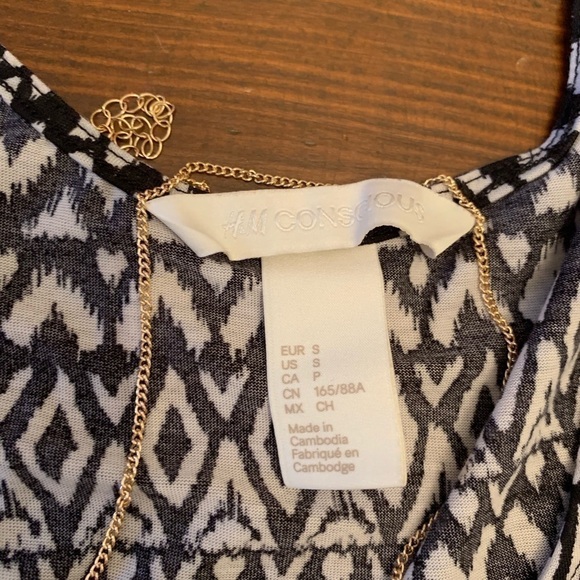 Black Tribal Tank Top - Picture 2 of 4